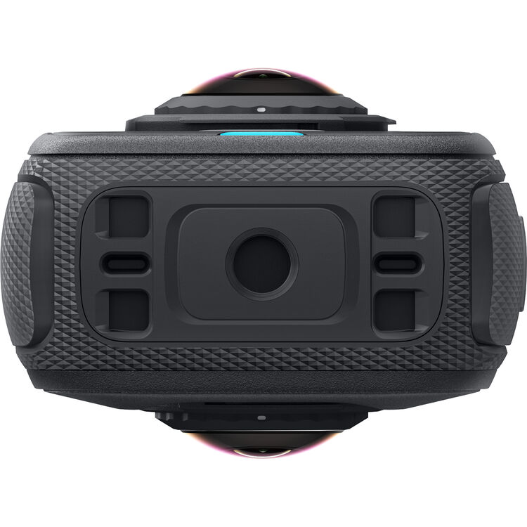 Insta360 X4 Air Starter Bundle