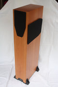 rega r5 floorstanding loudspeaker