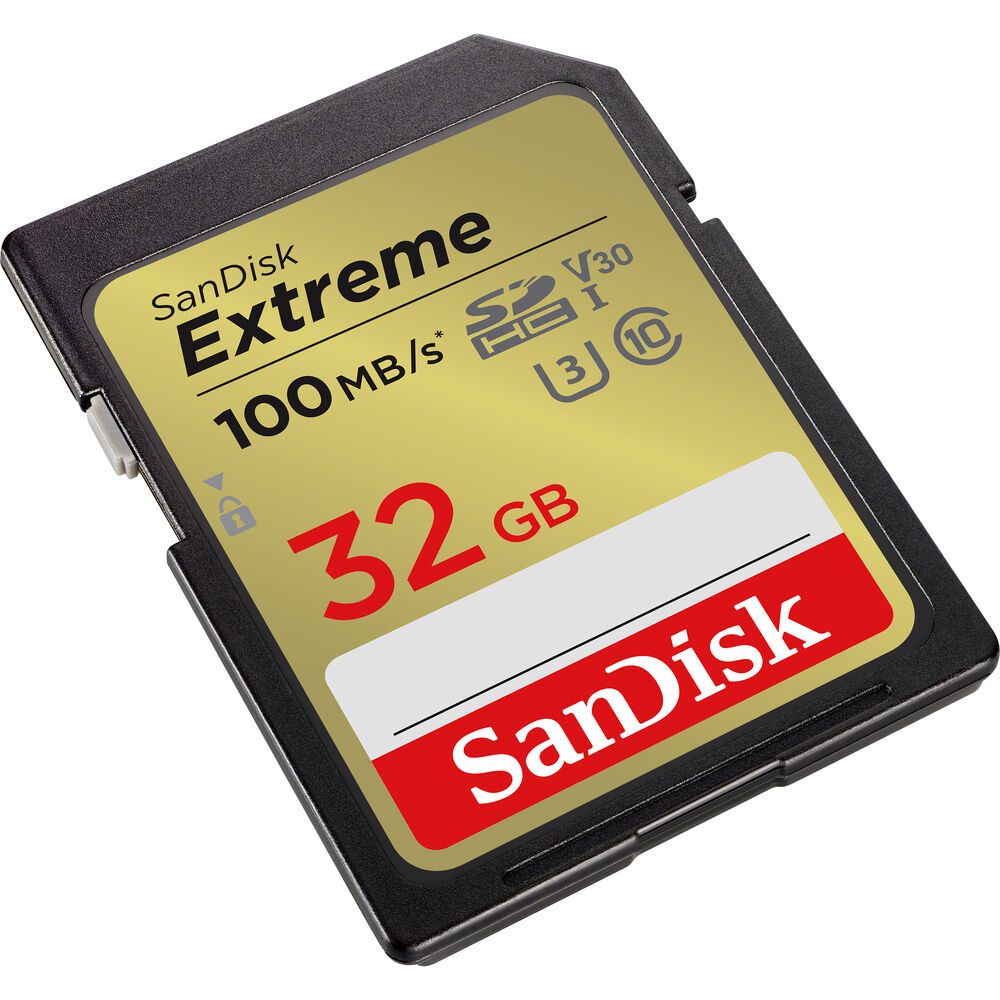 SanDisk 32GB Extreme SDHC Memory Card